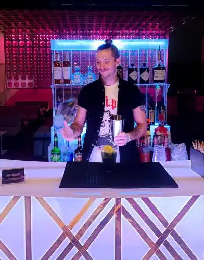 Characteristics of a bartender in terms of skills | Party Shakers 