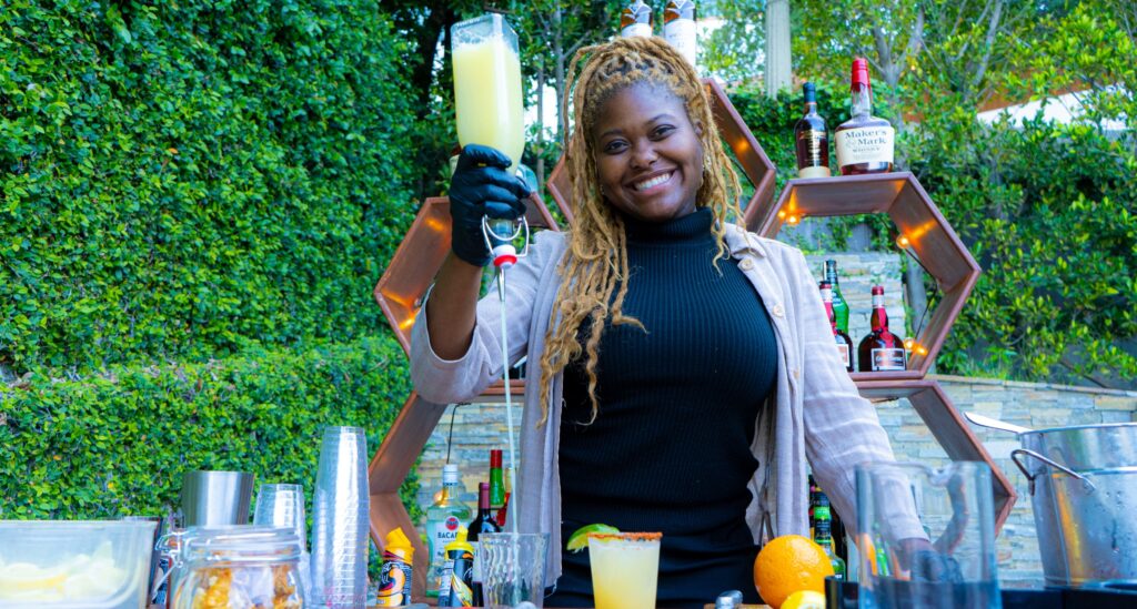 Mobile Bartender Silver Lake | Bar Rentals Silver Lake - Party Shakers