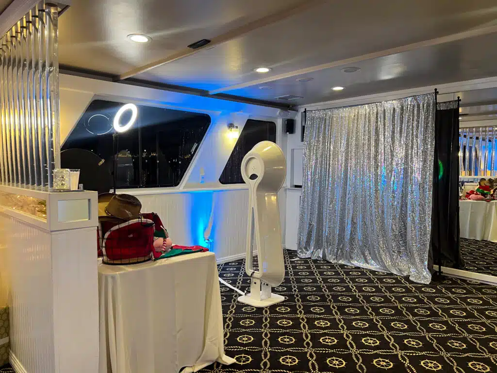 Photo Booth Services and Rentals | Westlake, CA - Party Shakers